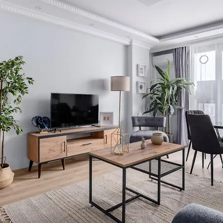 Apartamento New Sisli - 1gbps Wifi - Ac - Elevator *